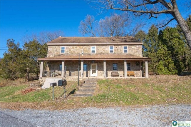 Building Photo - 621 Nursery Rd