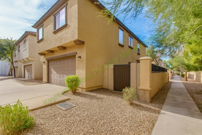 Building Photo - Modern Gilbert Home with Open Floor Plan & Private Yard – Minutes from Downtown Gilbert