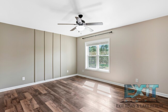 Building Photo - 3BR Home in Colleen’s Cove with Boat Slip