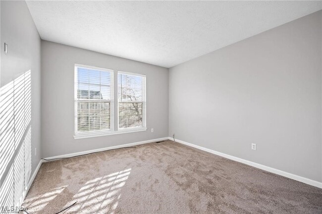 Building Photo - 7419 Meadow Brooke Way
