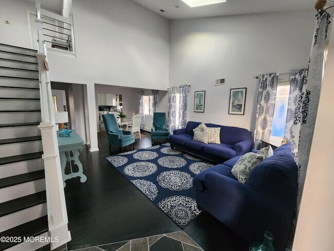 Building Photo - 416 Blodgett Ave