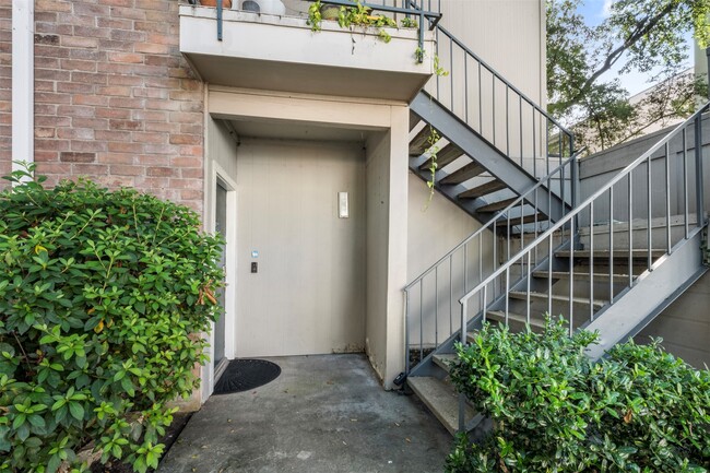 Building Photo - 7950 N Stadium Dr