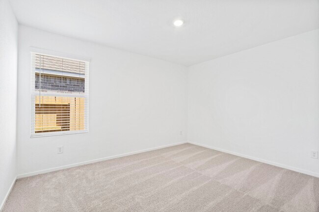 Building Photo - 16127 Domestic Dove Wy