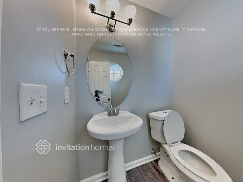 Building Photo - 1545 Brown Owl Dr