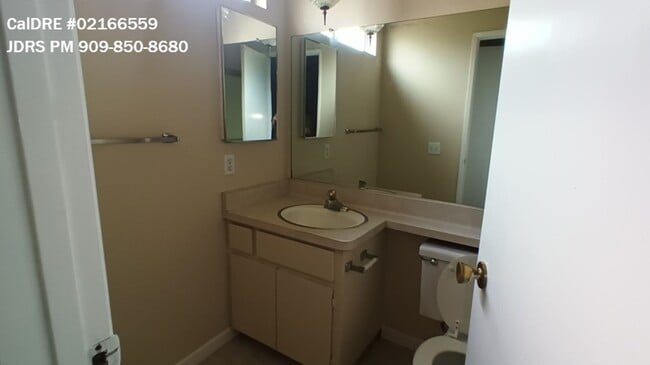 Building Photo - Arcadia 3 Bedroom Townhouse