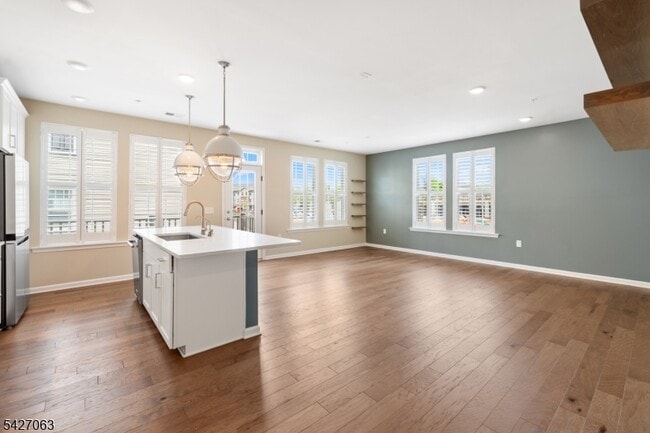 Building Photo - 49 Robeson St