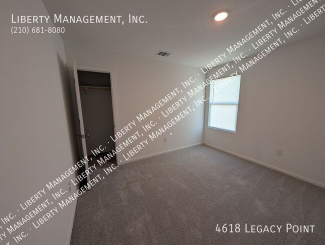 Building Photo - 4618 Legacy Pt