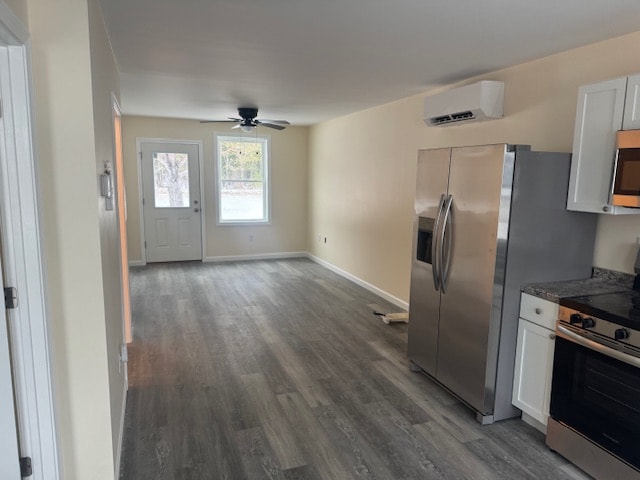 Building Photo - 10 Boulder Dr