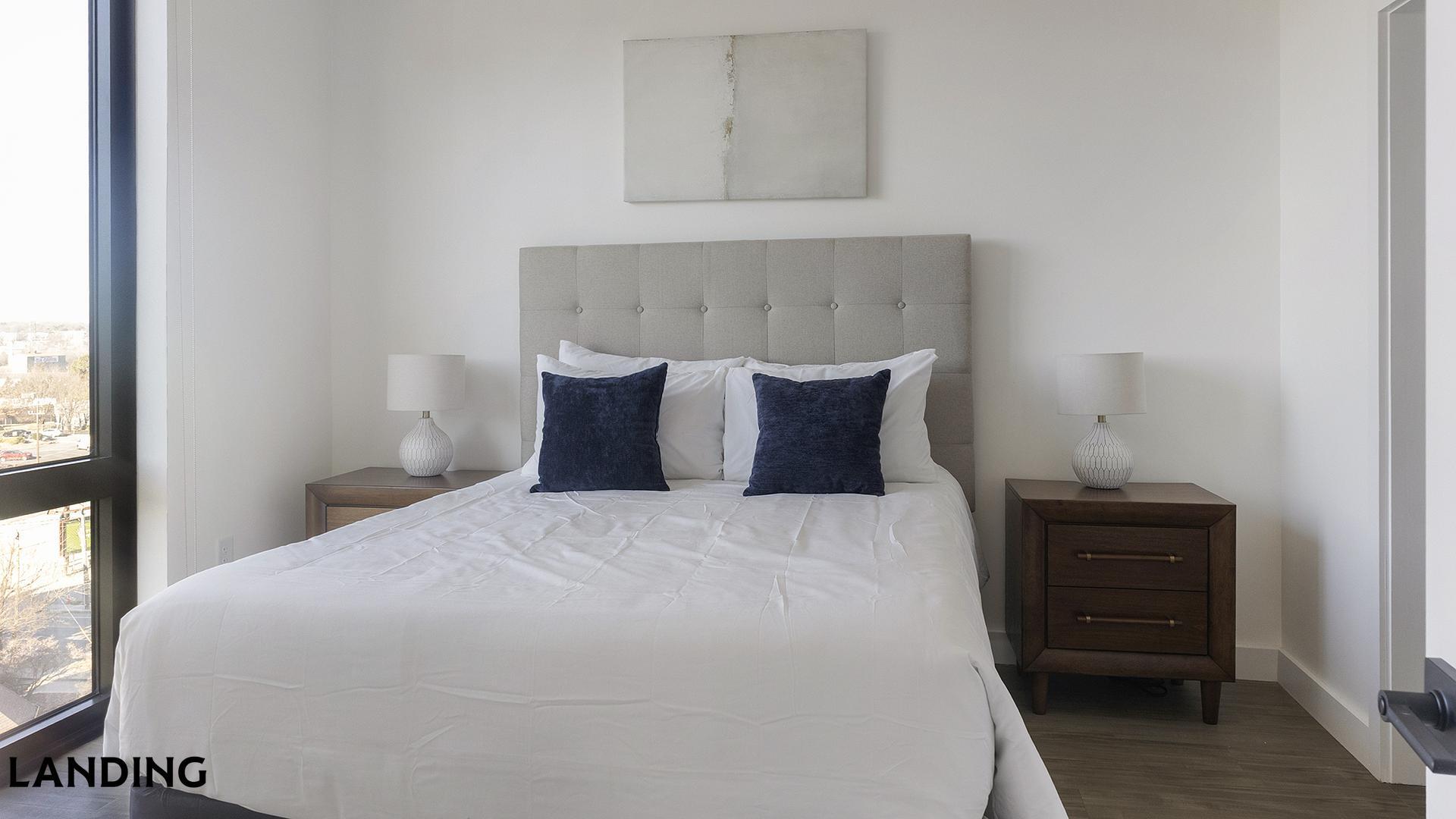 Building Photo - 1007 S Mint St