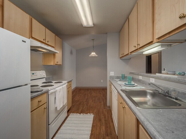 Building Photo - The ideal space to balance life, work and ...