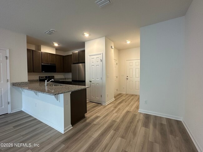 Building Photo - 162 Beach Palm Ct