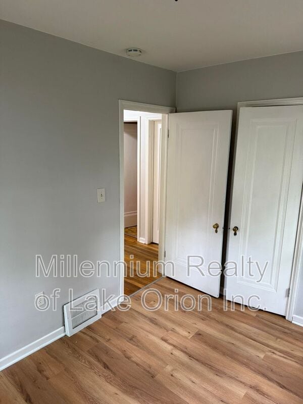 Building Photo - 271 Dick Ave