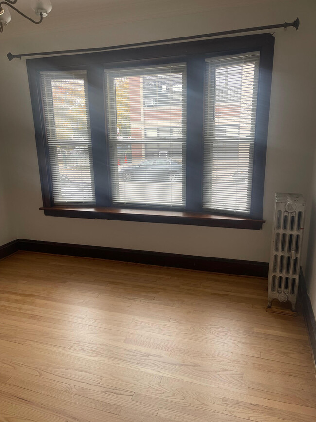 Dining Room - 4441 N Laramie Ave