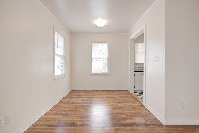 Building Photo - 401 S Berry Rd