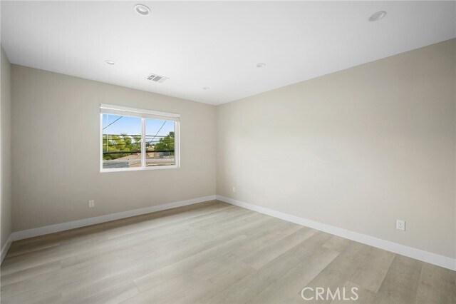 Building Photo - 11217 Cohasset St
