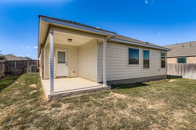 Building Photo - 21413 Bird Wing Dr