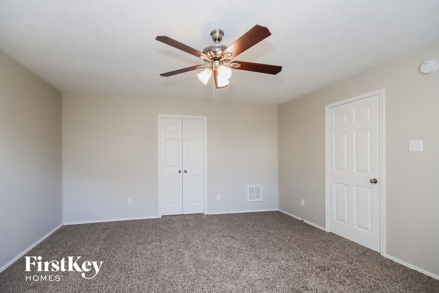 Building Photo - 20119 Mammoth Falls Dr