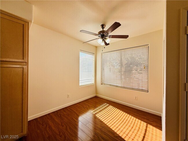 Building Photo - 3058 Casey Dr