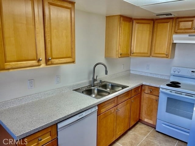 Building Photo - 51080 Eisenhower Dr