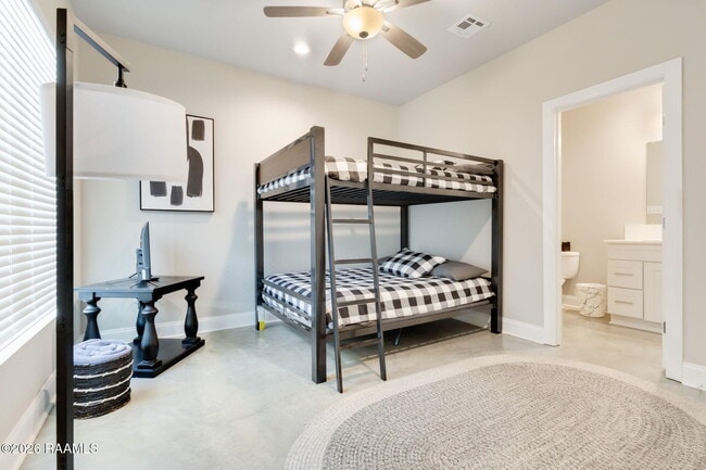 Building Photo - 114 Gadwall Dr