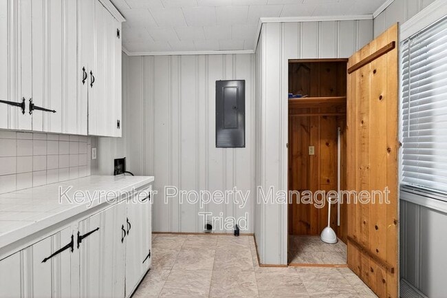 Building Photo - 2580 Bethel Church Rd