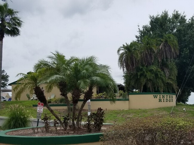 Building Photo - Spacious 2-Bedroom, 2-Bathroom Condo in Winter Haven