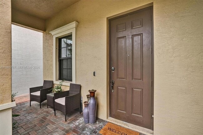 Building Photo - 760 NE 193rd Terrace