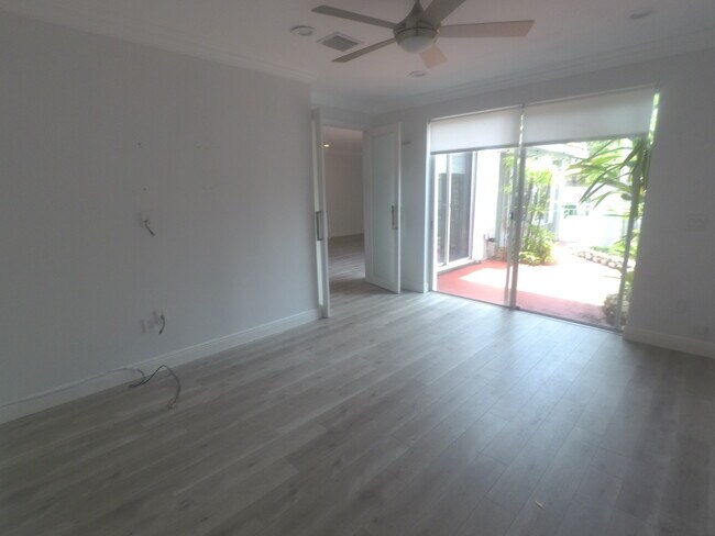 Building Photo - 1145 Yellowheart Way