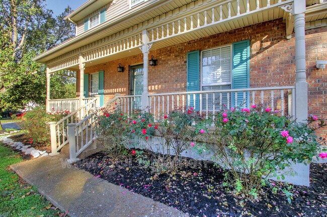 Building Photo - 117 Brenton Ct