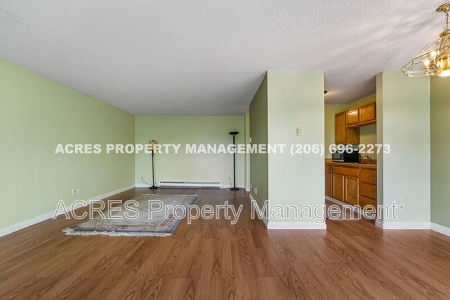 Building Photo - 15154 65th Ave S