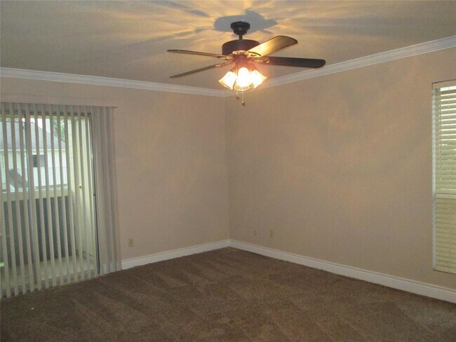 Building Photo - 14515 Wunderlich Dr