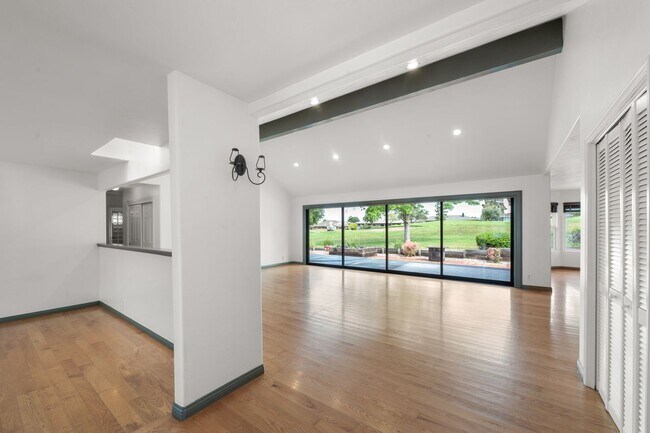 Building Photo - Spanish-style home in Ridgemark