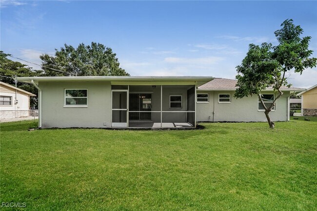 Building Photo - 19058 Flamingo Rd