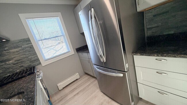 Building Photo - 420 Cross Rd