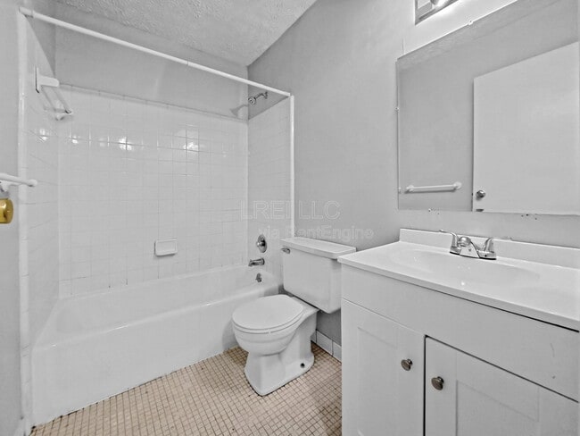 Building Photo - 3105 Fordhaven Rd