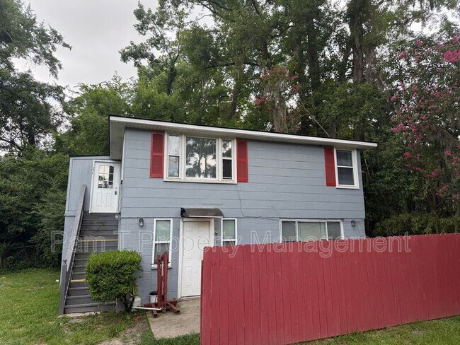 Building Photo - 75 Rommel Ave