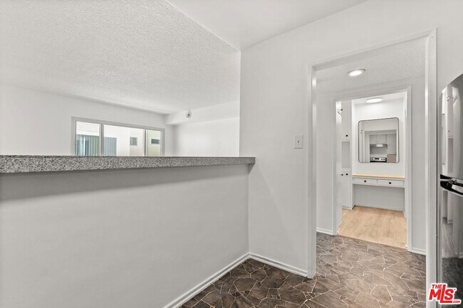 Building Photo - 8148 Redlands St