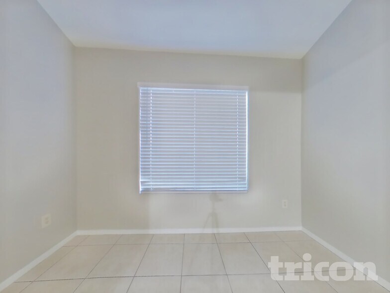 Building Photo - 7455 E McLellan Rd