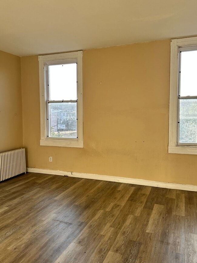 Building Photo - 2203 N Charles St