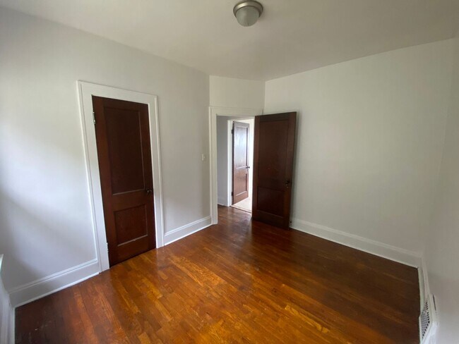 Building Photo - 1128-1130 E 168th Street