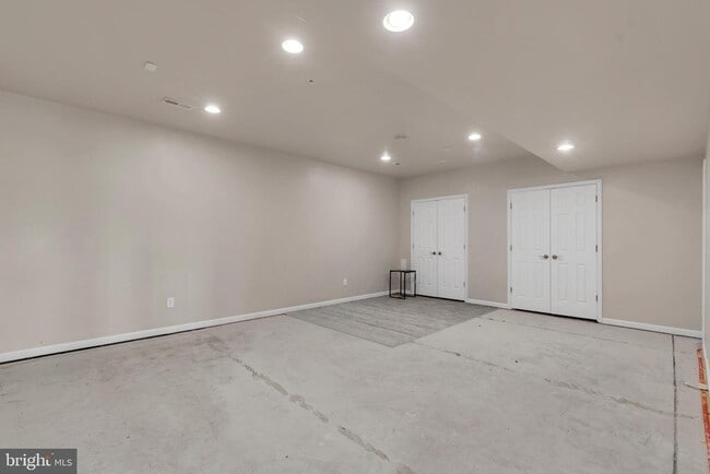 Building Photo - 14866 Michele Dr