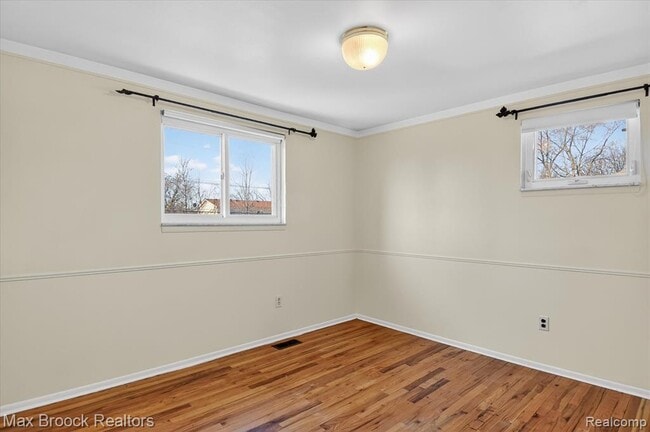 Building Photo - 33815 Orban Dr