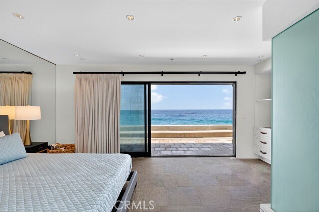 Building Photo - 102 Blue Lagoon