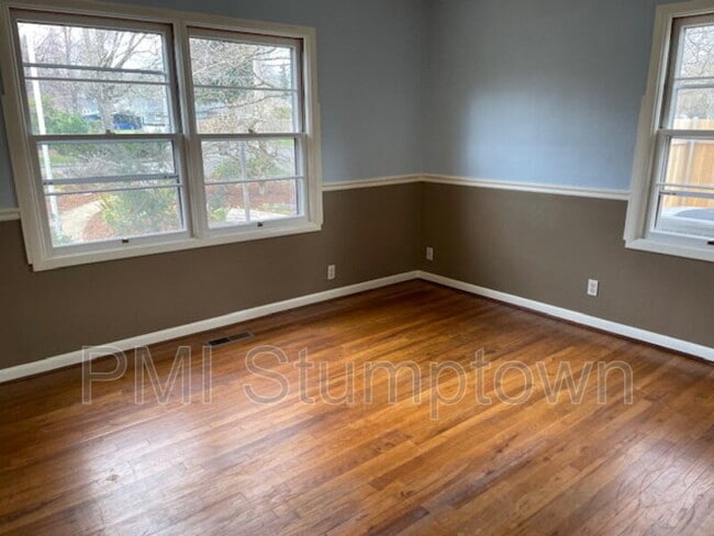 Building Photo - 575 E Berkeley St