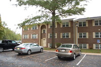 Building Photo - BEL AIR - HICKORY HILLS CONDO