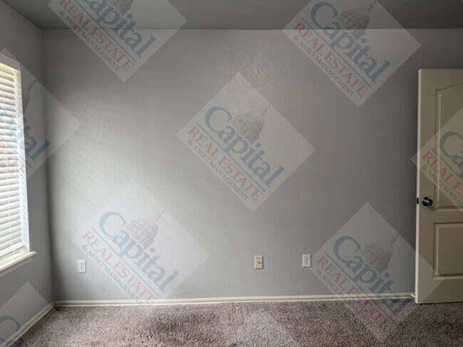 Building Photo - 1720 Briarcreek