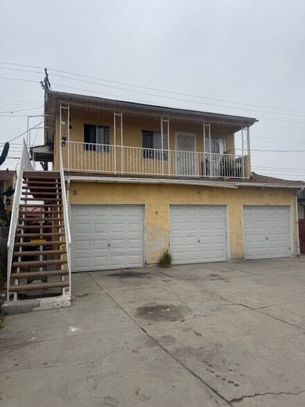 Building Photo - 3641 E 59th Pl