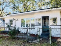 Building Photo - 1152 W 22nd St