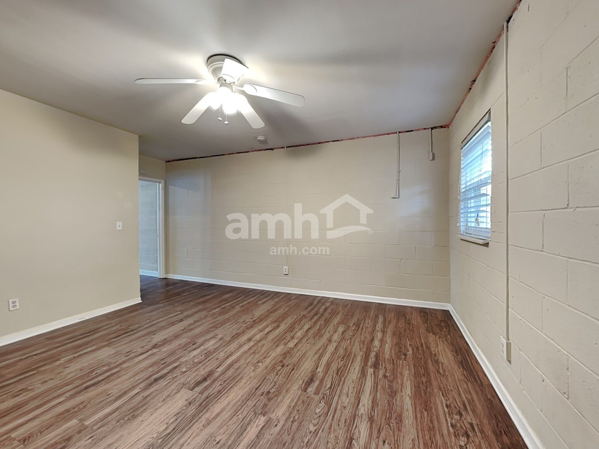 Building Photo - 1849 Denise Ln