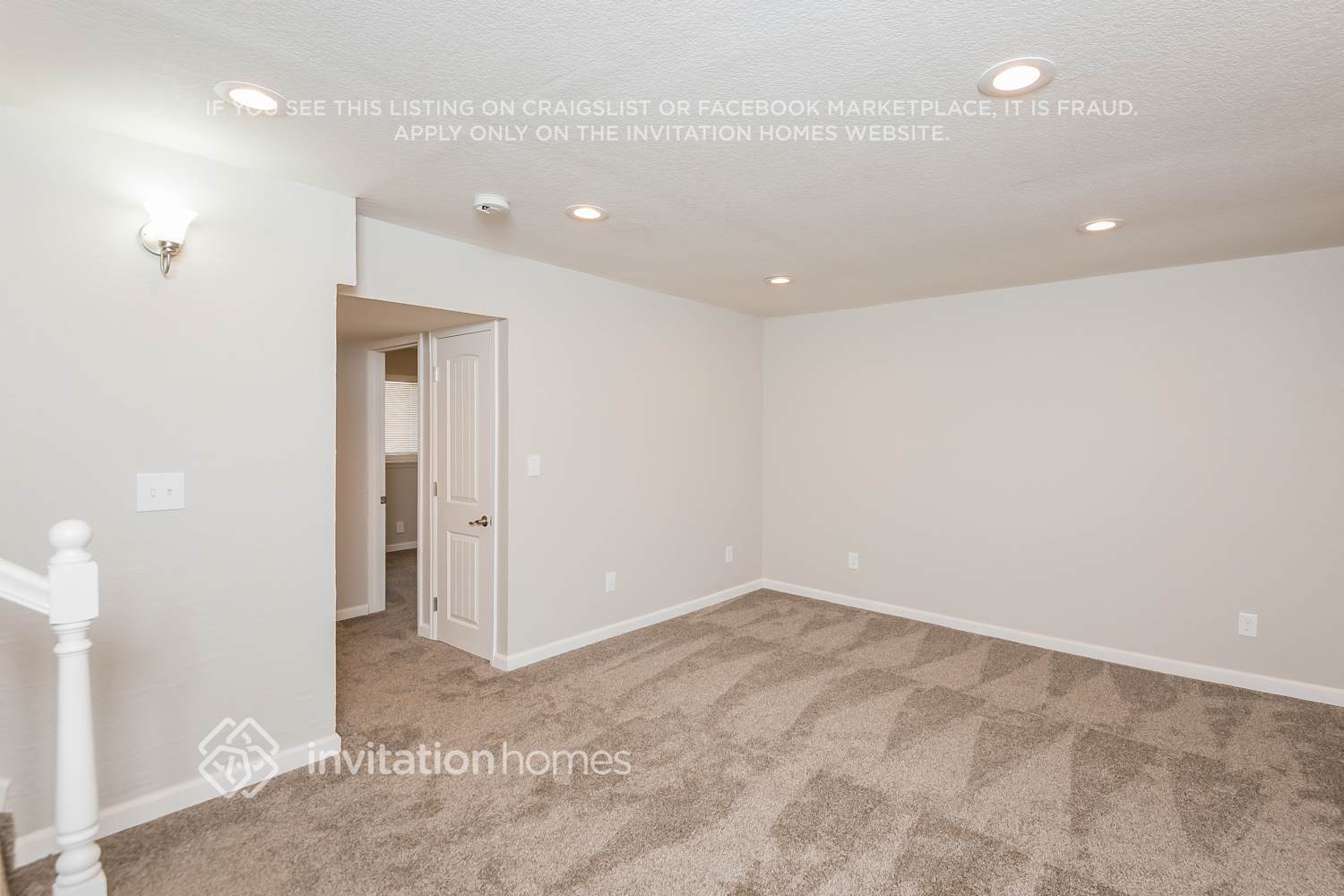 Building Photo - 10764 Eudora Cir